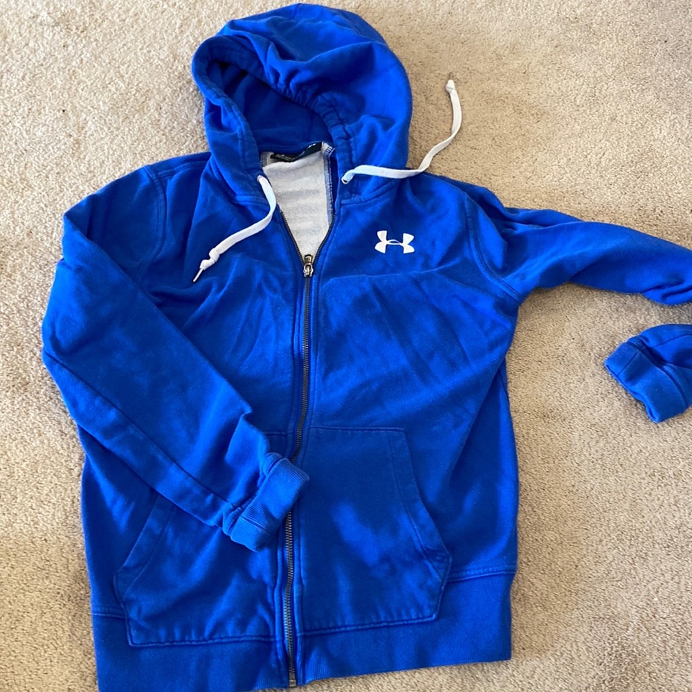 Under armour sweatshirt